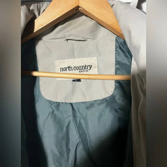 Windbreaker jacket - Picture 2 of 3